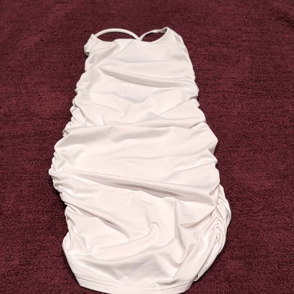 Chic White dress